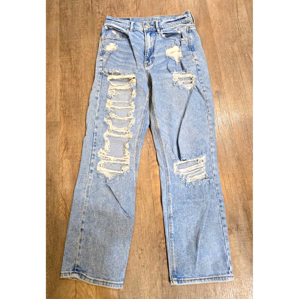 American Eagle Jeans Womens 6 Blue Light Wash High Rise 90s Boyfriend Distressed